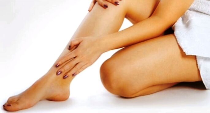 Varicose veins in the legs cause pain. 